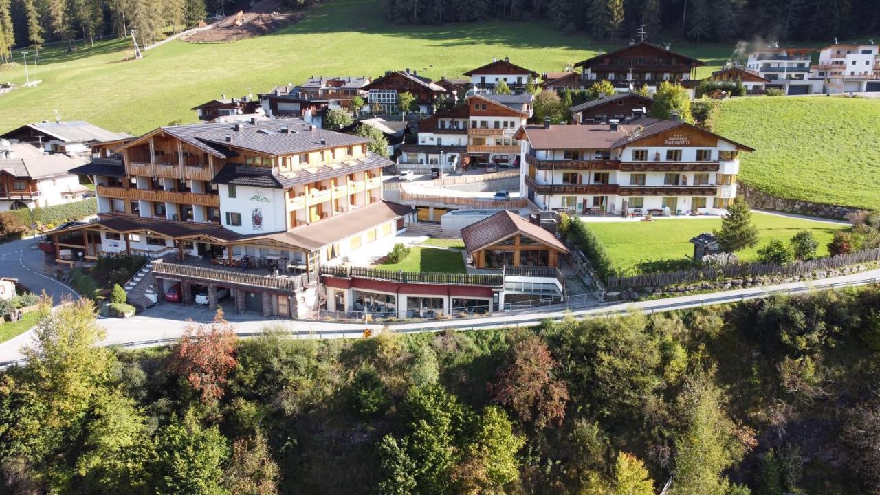 Biovita Hotel Alpi Sexten Exterior foto